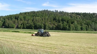 شراكة أمريكية ألمانية جنوب إفريقية لتوزيع الآلات الزراعية في زامبيا