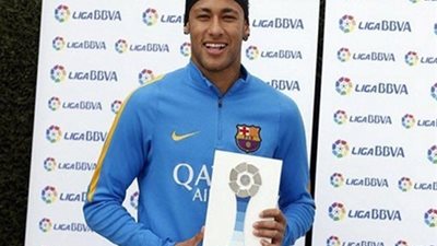 نيمار يحصل على جائزة لاعب الشهر فى الليجا