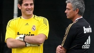 مورينيو يسخر من كاسياس بعد خسارة بورتو