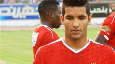 مدير الكرة ينفي وجود عرض لجمعه أو غيره من اللاعبين