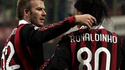 رونالدينهو يختار تشكيلتة لأفضل اللاعبين الانجليز