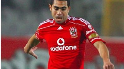 ثلاثى الأهلى يشاركون فى تدريبات الأهلى الجماعية