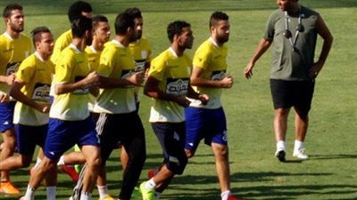 ميدو يستقر على قائمة الدراويش لمواجهة الفلاحين