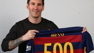 ميسي يخوض المباراة رقم 500 مع برشلونة ضد بيتيس