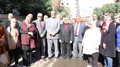مدير تعليم القاهرة: الإقبال على التصويت يكشف وحدة المصريين وحرصهم على صالح الوطن