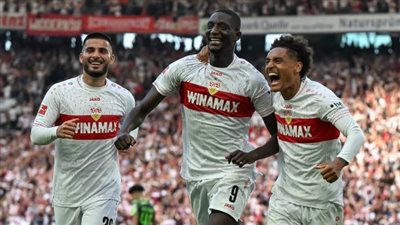 مانشستر يونايتد يقترب من التعاقد مع مهاجم شتوتجارت الألماني