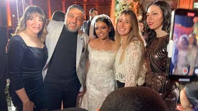 أسماء أبو اليزيد تحتفل بعقد قرانها في القلعة (صور)