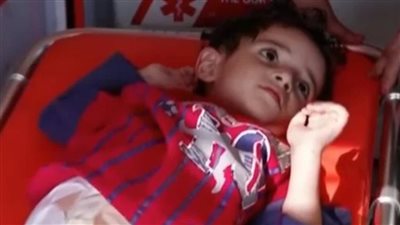 بعد استغاثته بالسيسي.. الطفل الفلسطيني لؤي عبدالرحمن معبر رفح لتلقي العلاج بمصر 
