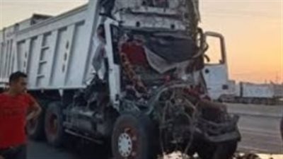 إصابة 3 أشخاص في حادث تصادم سيارتي نقل بالفيوم 