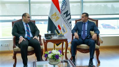 الجهاز القومي لتنظيم الاتصالات وجهاز حماية المنافسة ومنع الممارسات الاحتكارية يجتمعان بالمطورين العقاريين وشركات الاتصالات