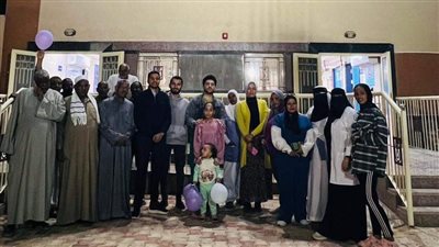 فعاليات يوم طبى لتقديم الخدمات الصحية والعلاجية والتوعوية لأهالى قرية الكرور بأسوان