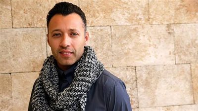 أحمد فهمي يتعرض لأزمة صحية مفاجئة (صورة)