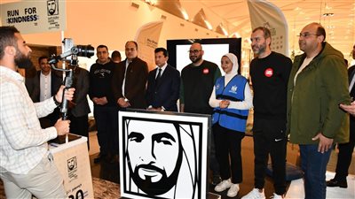 وزير الرياضة يتفقد اعمال التسجيل الخاصة بماراثون زايد الخيري