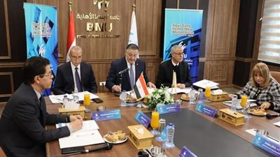 مجلس أمناء جامعة بنها الأهلية يوافق على اعتماد اللائحة الداخلية