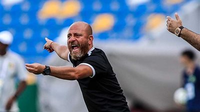 شيتوس يقود منتخب الشباب بالمجاملات ويهدد جيل كامل