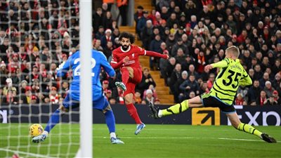 أرسنال يحافظ على صدارة الدوري الإنجليزي بعد موقعة ليفربول 