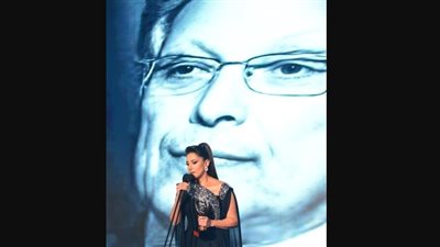  حنان مطاوع تتسلم جائزة والدها أشرف عبد الغفور من دير جيست (فيديو)