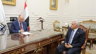 عاجل اعتماد جداول امتحانات الفصل الدراسي الأول بالقاهرة 