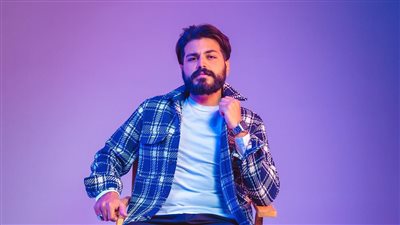 مريض بقالي مدة طويلة.. مسلم يكشف تعرضه لأزمة صحية 