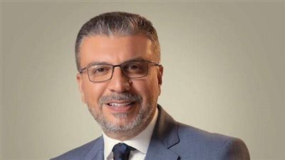 سقوط عمرو الليثي من الطابق الثالث.. ماذا حدث؟