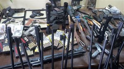 «الداخلية»: القبض على متهم بإدارة ورشة لتصنيع الأسلحة خلال حملات مكثفة بالمحافظات 