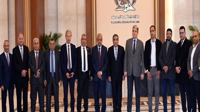 المنظمة العربية لحقوق الإنسان تشارك في زيارة مراكز الإصلاح والتأهيل بالعاشر من رمضان