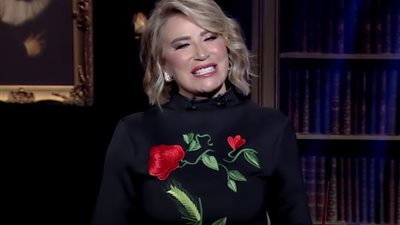 إيناس الدغيدي: بعض النجوم قدموا في بداياتهم مشاهد ساخنة كبوابة للشهرة