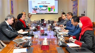 وزيرا البيئة والتنمية المحلية يناقشان الآليات المقترحة لمنظومة إدارة المخلفات 