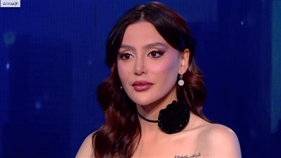 ما ذنب العنب بما يفعله النبيذ.. مرام علي ترفض الكشف معنى وشم على كتفها