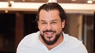 منذر رياحنة مع 