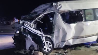 بالأسماء.. إصابة 15 شخصًا في حادث انقلاب سيارة بشرق أسوان
