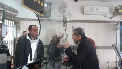 جولة لمحافظ الغربية لتفقد المركز التكنولوجي لخدمة المواطنين بطنطا