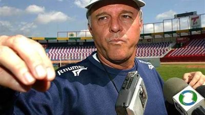 مدرب ريال مدريد السابق يشيد بمحمد صلاح والأهلي ويكشف رأيه فى أمم إفريقيا