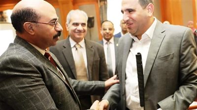 محافظ أسوان يفتتح الدورة التدريبية لتعزيز المشاركة المجتمعية للفتيات والشباب