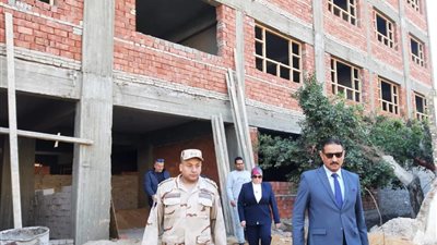 وكيل تعليم الجيزة يوجه بسرعة الانتهاء من المبنى الجديد بمدرسة الأورمان لغات بالدقي