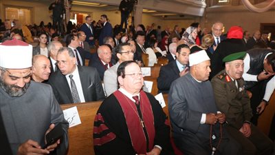 نقيب المعلمين يشارك في احتفالية الكنيسة الإنجيلية بعيد الميلاد المجيد فى قصر الدوبارة