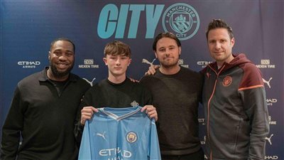 صفقه جديدة لمانشستر سيتي من ليدز يونايتد 