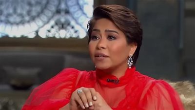 شيرين عبد الوهاب تقاضي شركة إنتاج شهيرة لهذا السبب