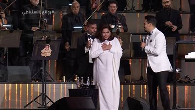 شيرين عبد الوهاب ترد على أنباء ارتباطها بالخطيب السابق لـ مريهان حسين