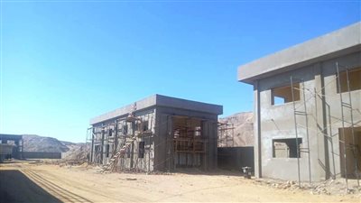 محافظ أسوان يتابع تنفيذ 21 مشروعا ضمن «حياة كريمة» فى إدفو