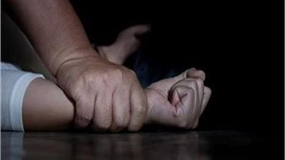 جردها من ملابسها.. حكم رادع للمتهم بهتك عرض فتاة قاصر بعين شمس