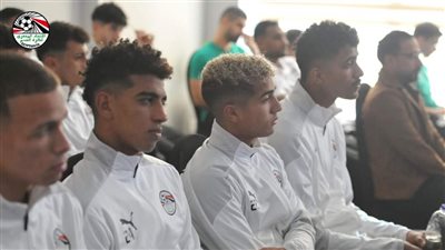 بحضور وزير الرياضة.. محاضرة تثقيفية للاعبي المنتخب الأولمبي عن مخاطر المنشطات 