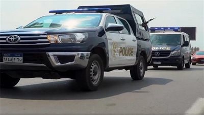 مشاجرة بالأسلحة البيضاء بين شباب السيل الريفى والشرطة تتدخل