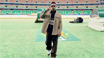 محمد رمضان: مش عارف أنام من ريحة أبو فاس لاعبي غانا