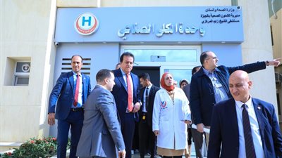 وزير الصحة يتفقد أعمال التطوير الجارية بمستشفى الشيخ زايد المركزي