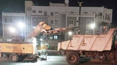 الوحدات المحلية بنصر النوبة وإدفو وأسوان تواصل إزالة التعديات وأعمال النظافة