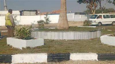 تنظيف شوارع حلوان ورفع تراكمات القمامة والمخلفات (صور)