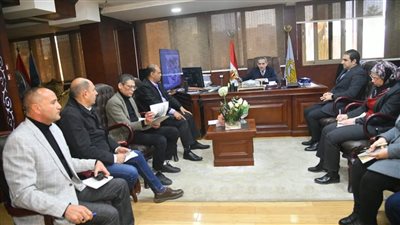 اجتماع هام لمحافظ الغربية مع جهاز مشروعات الخدمة الوطنية.. اعرف التفاصيل 