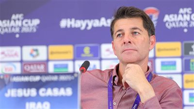 مدرب منتخب العراق يشكر دعم رئيس الوزراء بعد الفوز على اليابان