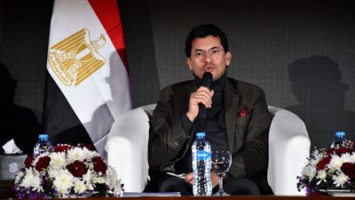 وزير الشباب والرياضة يهنئ الأهلي وزد بجوائز دبي جلوب سوكر